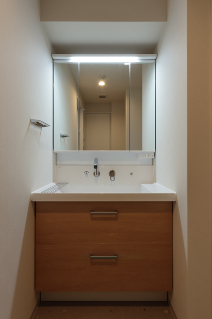 洗面設備　※写真は同タイプ住戸です。