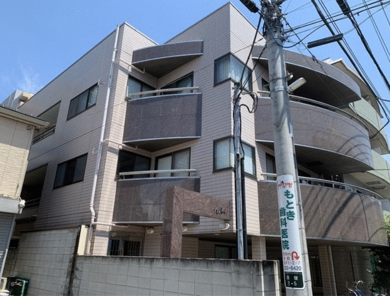 建物外観　閑静な住宅街・角部屋・2階以上☆