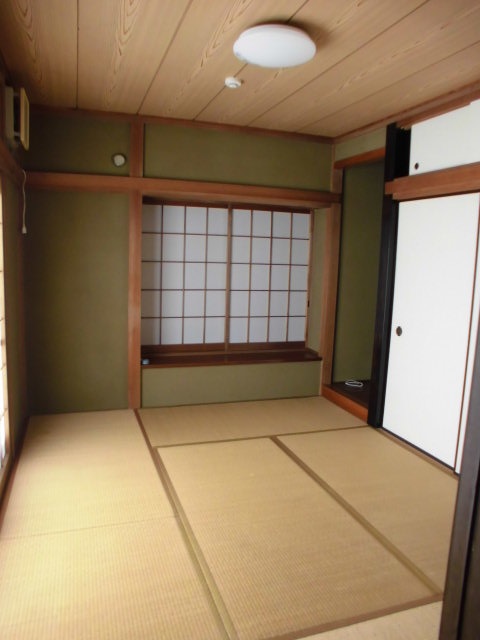 居室・リビング　1階和室6帖