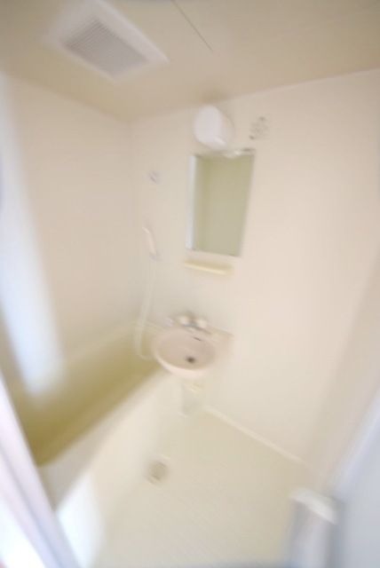 バス・シャワールーム　★バストイレ別★