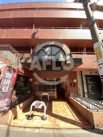 エントランス　ロータリーライフ四ツ橋　エントランス