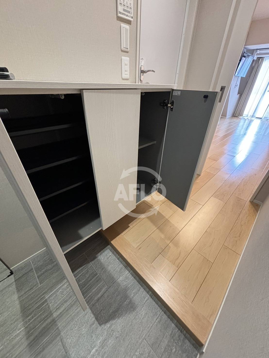 収納　ロータリーライフ四ツ橋　シューズボックス