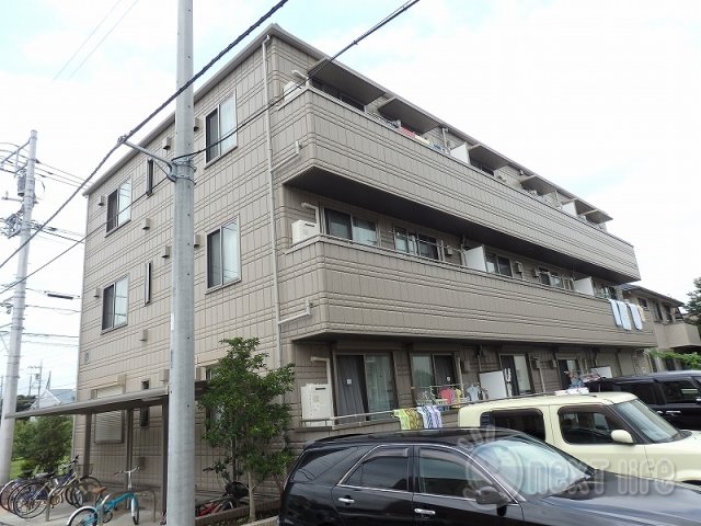 建物外観　ブルーレース下鶴間B