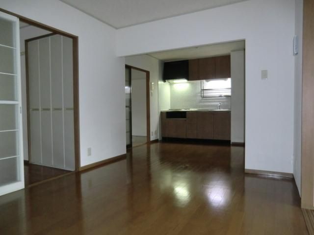 居室・リビング　広々リビング　ＬＤＫ１０帖　ＴＶドアホン