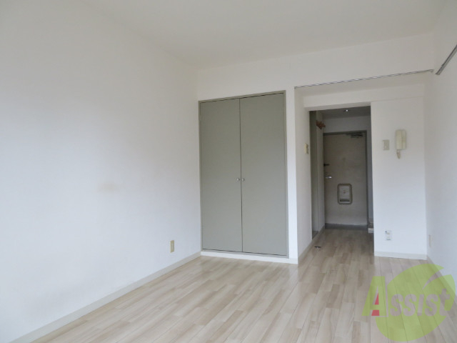 居室・リビング　こちらのお部屋は１Ｒ洋室６帖のお部屋になります