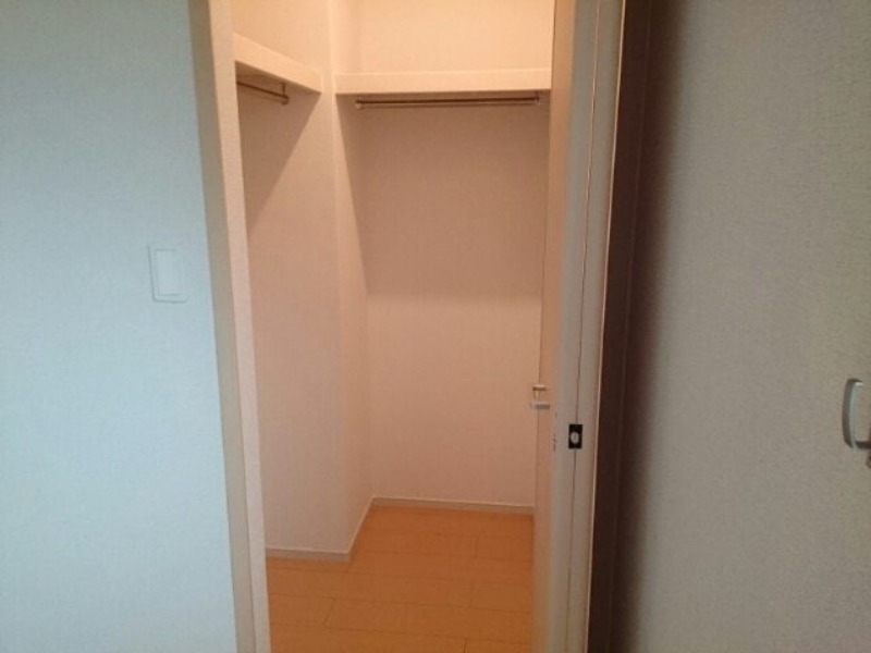 収納　図面と現状に相違がある場合には現状を優先