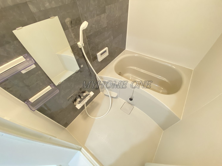 バス・シャワールーム　浴室