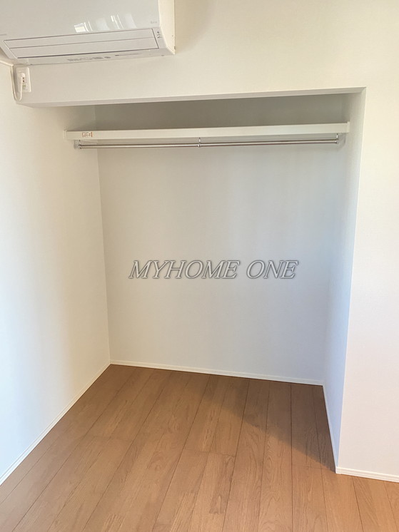 収納　洋室収納