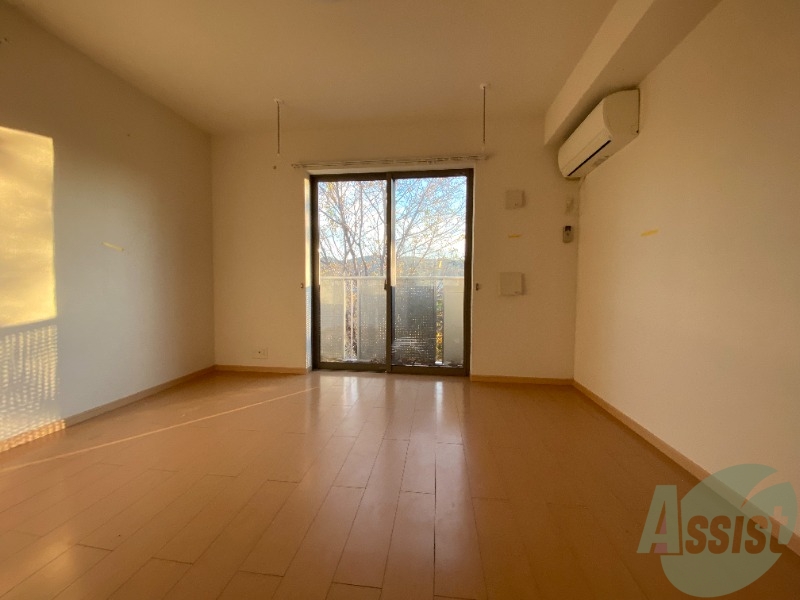 居室・リビング　広くてキレイなＬＤＫが広がっていて、充実した生活が送れそう