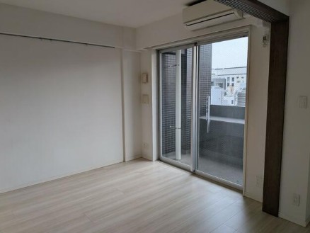 居室・リビング　居室