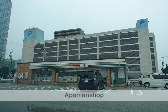 コンビニ　セブンイレブン（コンビニ）まで1022m