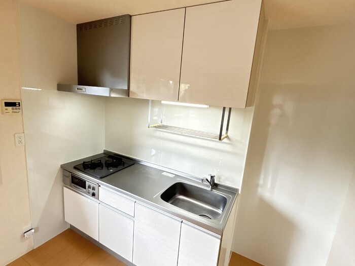 キッチン　2口ガスコンロのシステムキッチンです