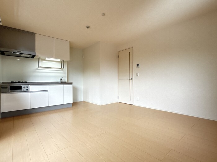 居室・リビング　こちらのリビングで趣味の時間をお楽しみください