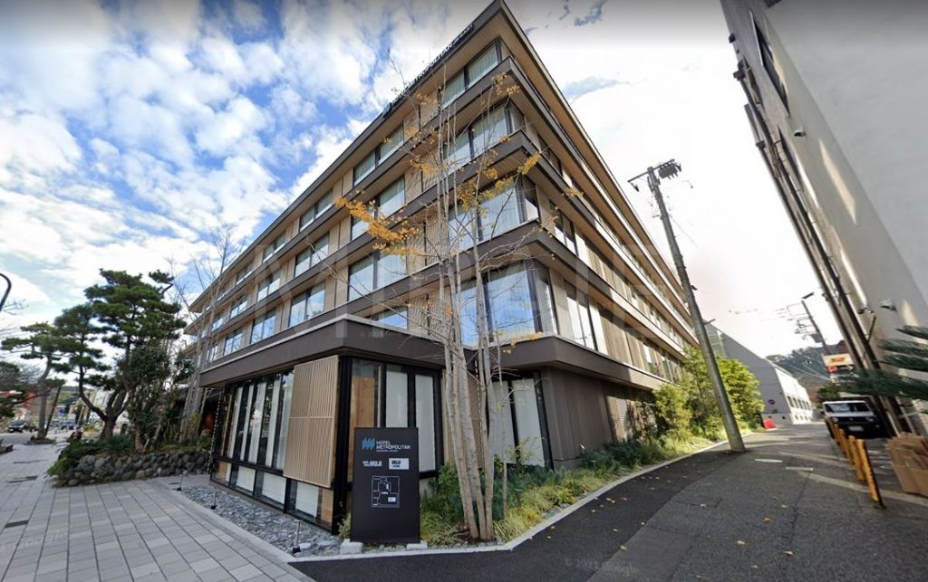 ショッピングセンター　無印良品MUJI　comホテルメトロポリタン鎌倉店（ショッピングセンター）まで860m