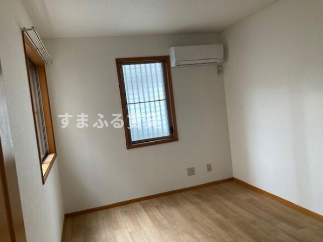 居室・リビング　同仕様　反転