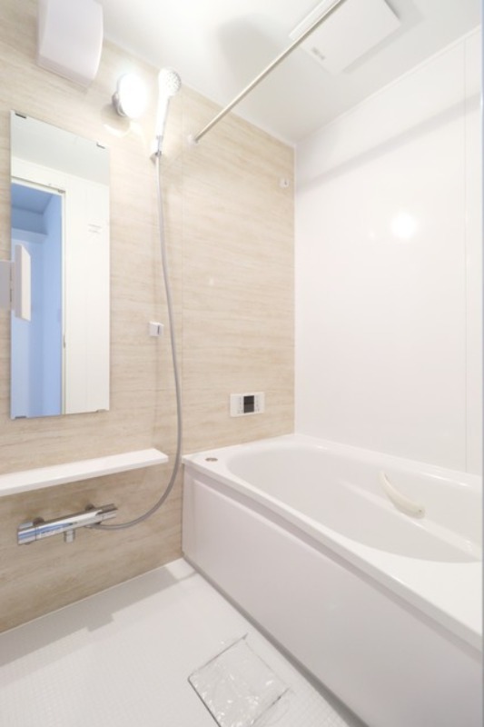 バス・シャワールーム　図面と現状に相違がある場合には現状を優先