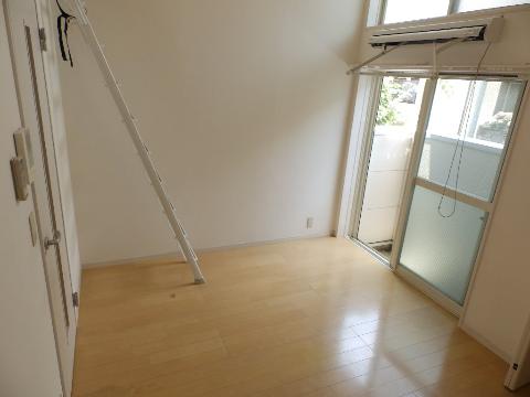 居室・リビング　室内（イメージ）