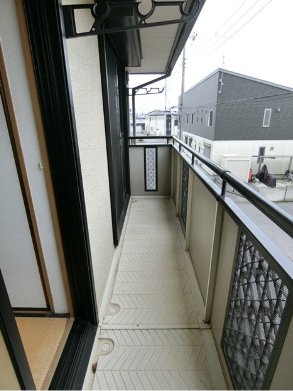 バルコニー　図面と現状に相違がある場合には現状を優先