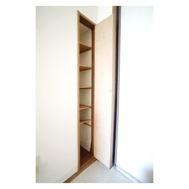 玄関　シューズボックス完備の玄関