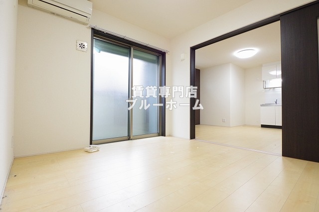 その他部屋・スペース　5.7帖の洋室です！