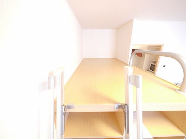 居室・リビング　★人気のロフト付き★