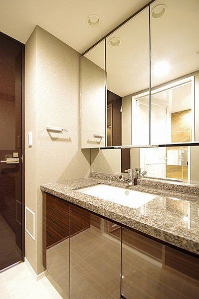 洗面設備　参考写真です