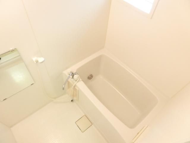 バス・シャワールーム　バストイレ別です