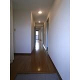 玄関　※参考写真