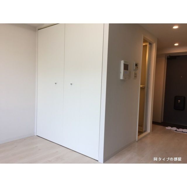 居室・リビング　同タイプ写真　※現況優先