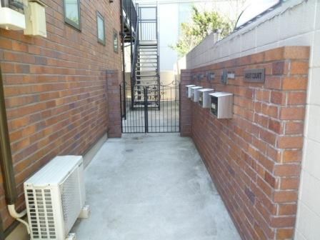 エントランス　★敷地内への入り口です★