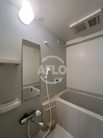 バス・シャワールーム　Fortuney江坂I　浴室