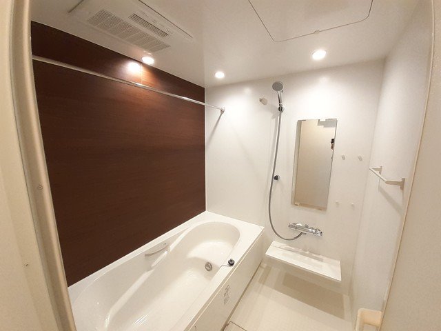 バス・シャワールーム　お風呂です