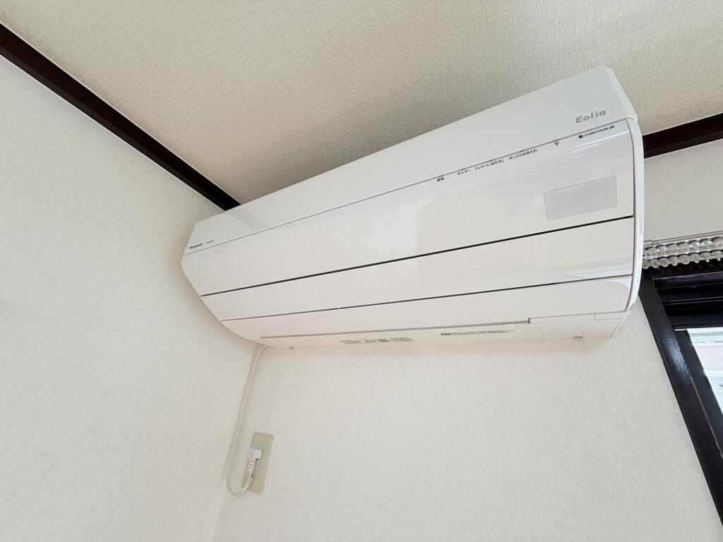 エアコン新品交換となります