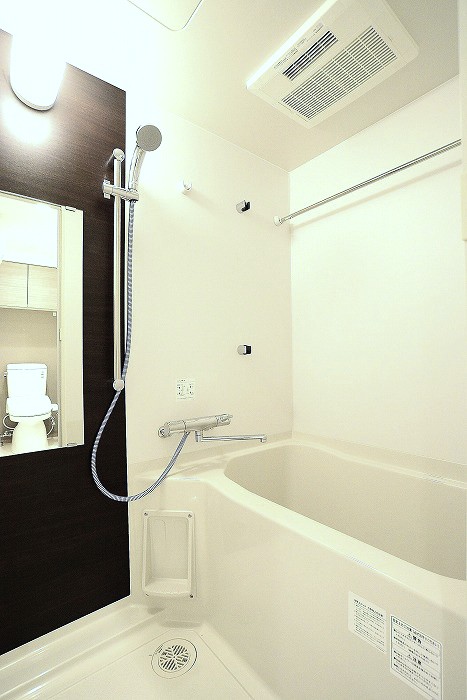 バス・シャワールーム　風呂
