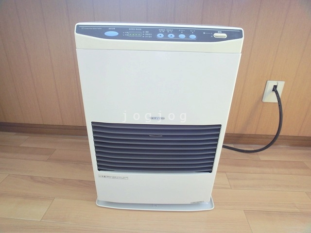 その他設備　経済的な灯油ストーブ☆