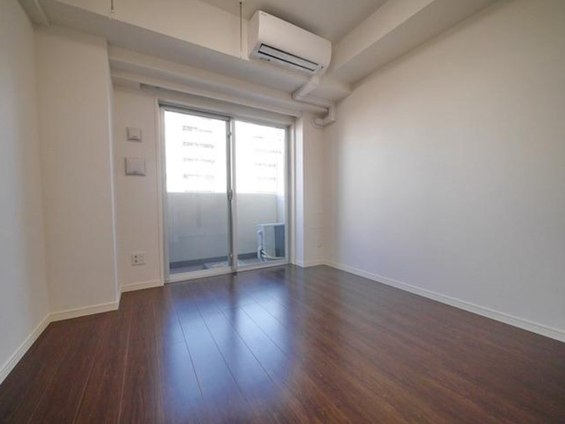 居室・リビング　同仕様参考写真