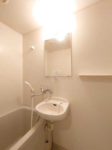 洗面設備　別部屋参考写真