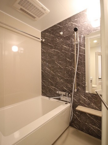 バス・シャワールーム　風呂