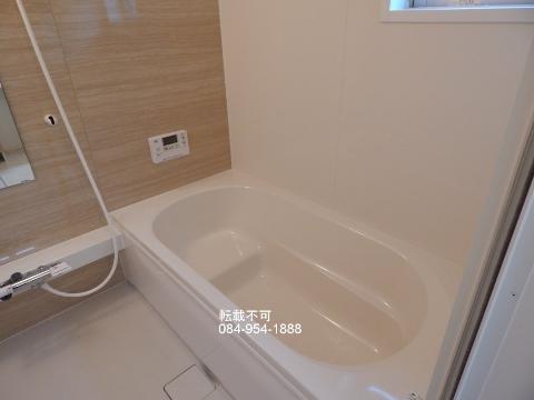 バス・シャワールーム　追焚付広々一坪バス（イメージ）