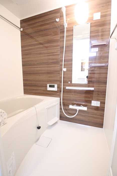 バス・シャワールーム　浴室