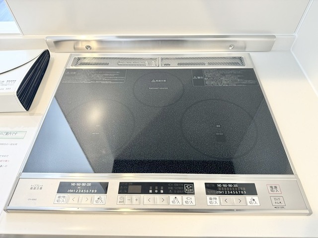 キッチン　ＩＨクッキングヒーター