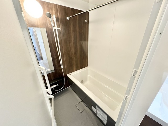 バス・シャワールーム　浴室