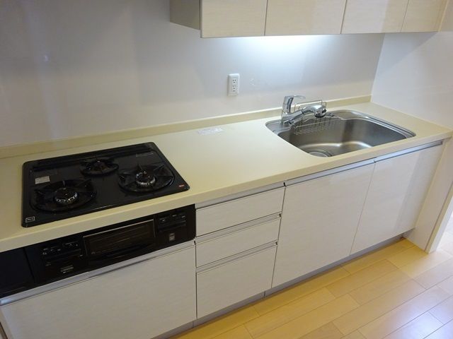 キッチン　★独立キッチン・キッチン収納もたっぷりあります★