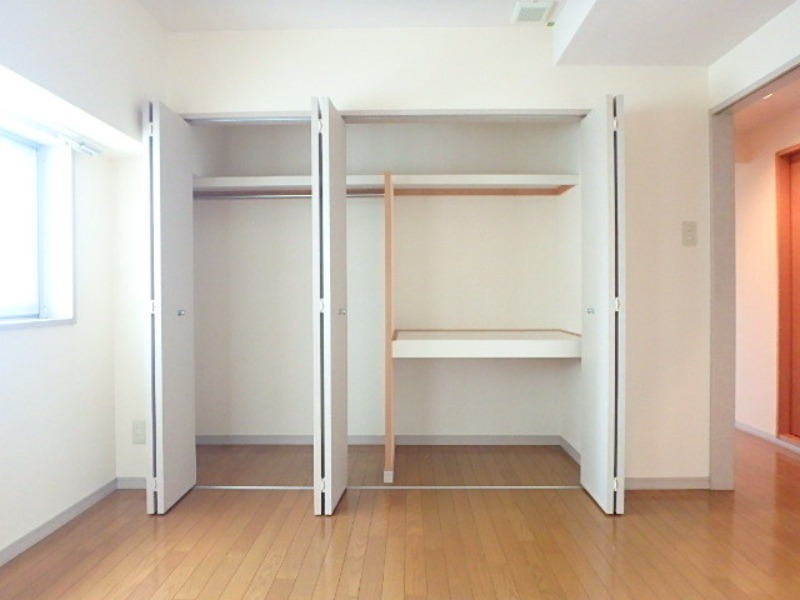 収納　図面と現状に相違がある場合には現状を優先