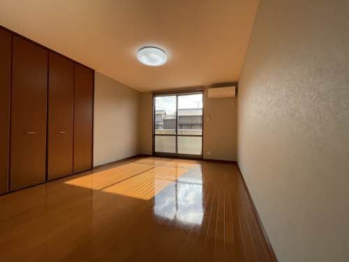 居室・リビング　居室