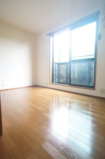 居室・リビング　★お問い合わせはタウンハウジング府中店まで★