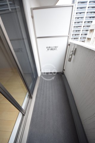 バルコニー　セレニテ上町台　バルコニー