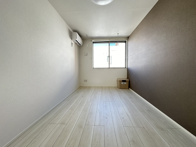 居室・リビング　同施工会社参考写真です