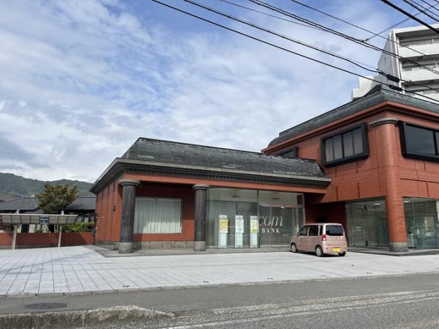 銀行　高知信用金庫薊野東出張所（銀行）まで605m