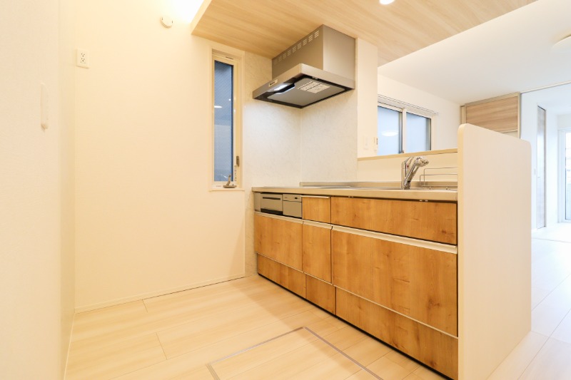 キッチン　図面と現状に相違がある場合には現状を優先